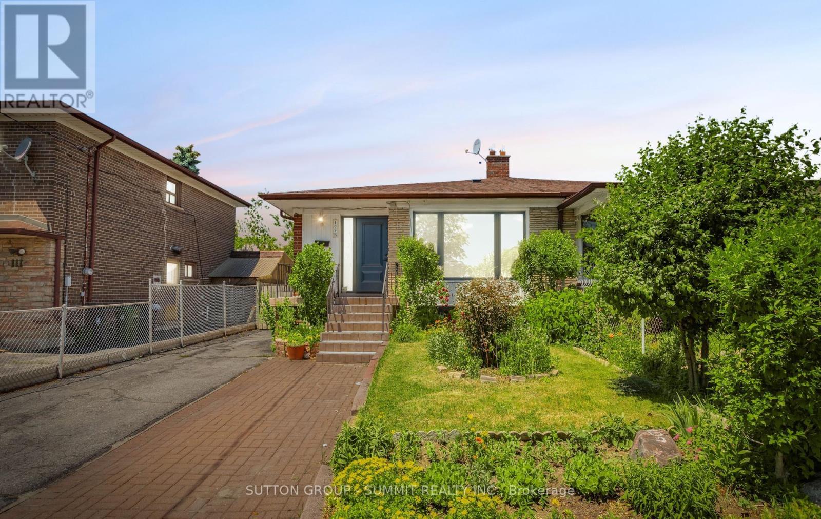 109 Elnathan Crescent Property Photo 1