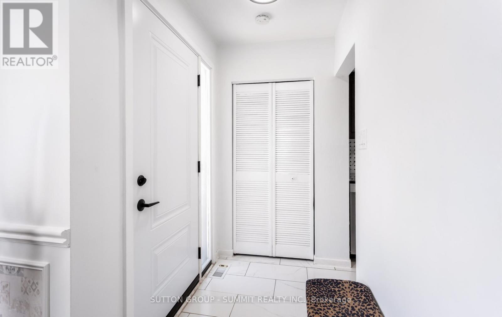 109 Elnathan Crescent Property Photo 6
