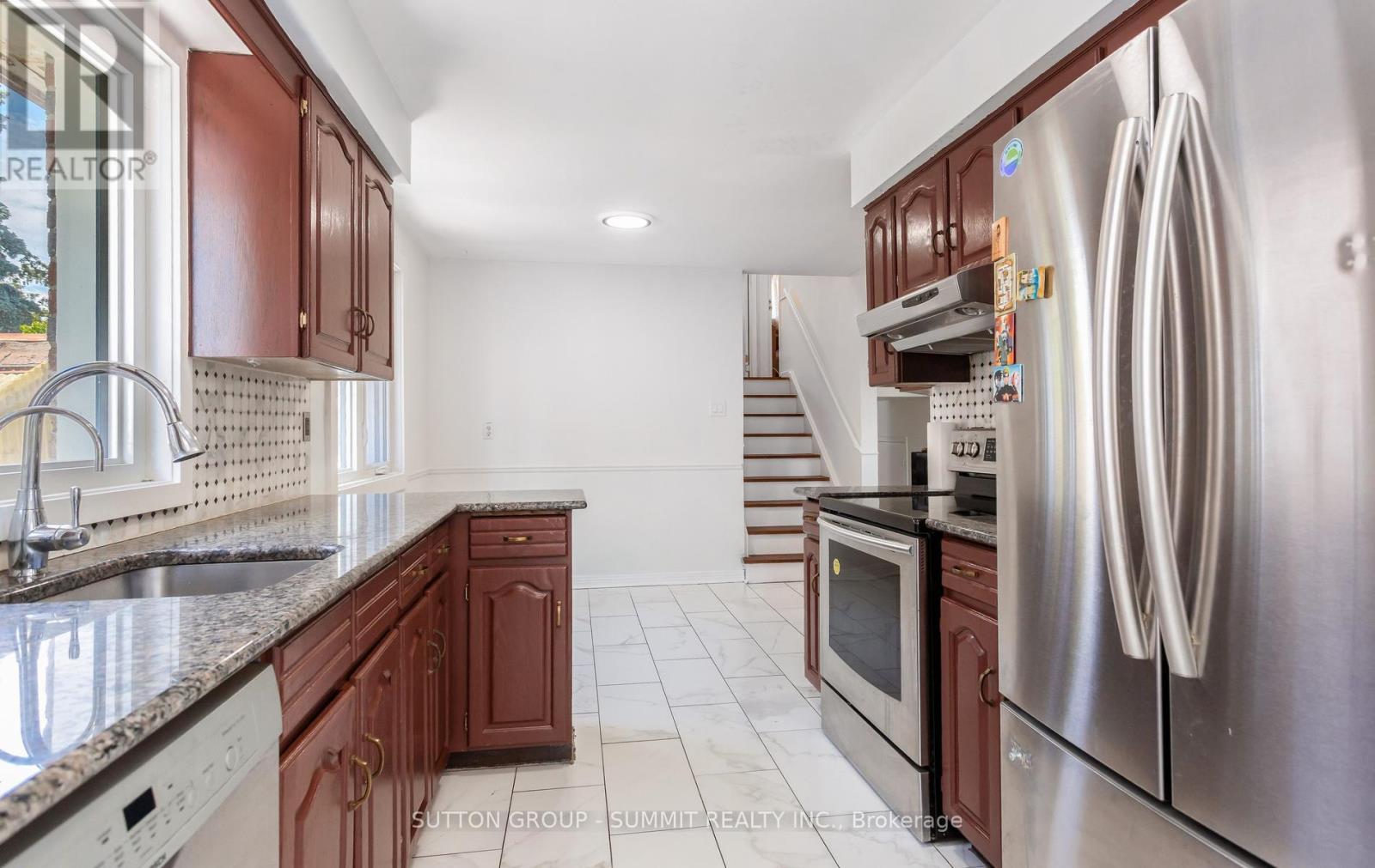 109 Elnathan Crescent Property Photo 16