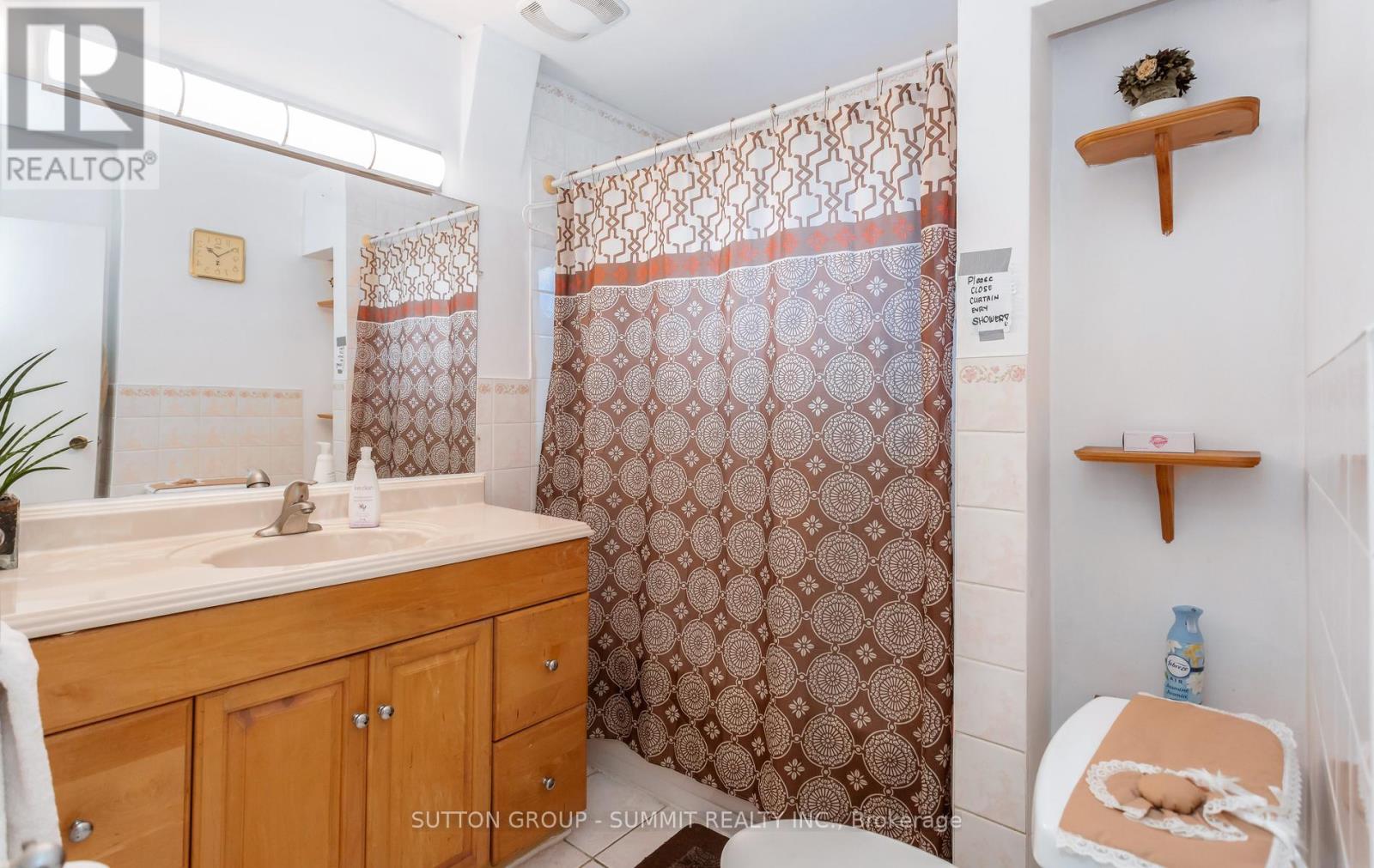 109 Elnathan Crescent Property Photo 27