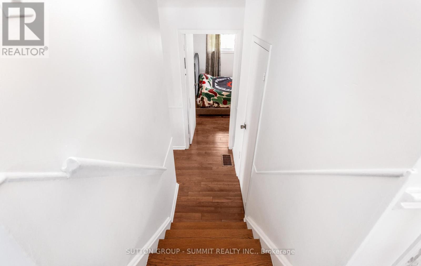 109 Elnathan Crescent Property Photo 28