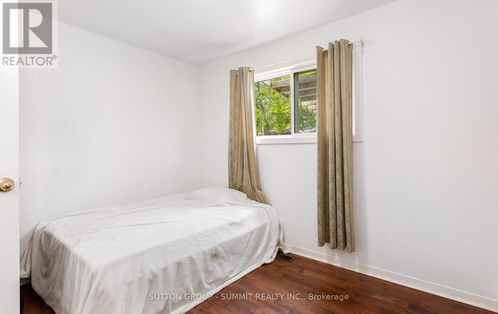109 Elnathan Crescent Property Photo 31