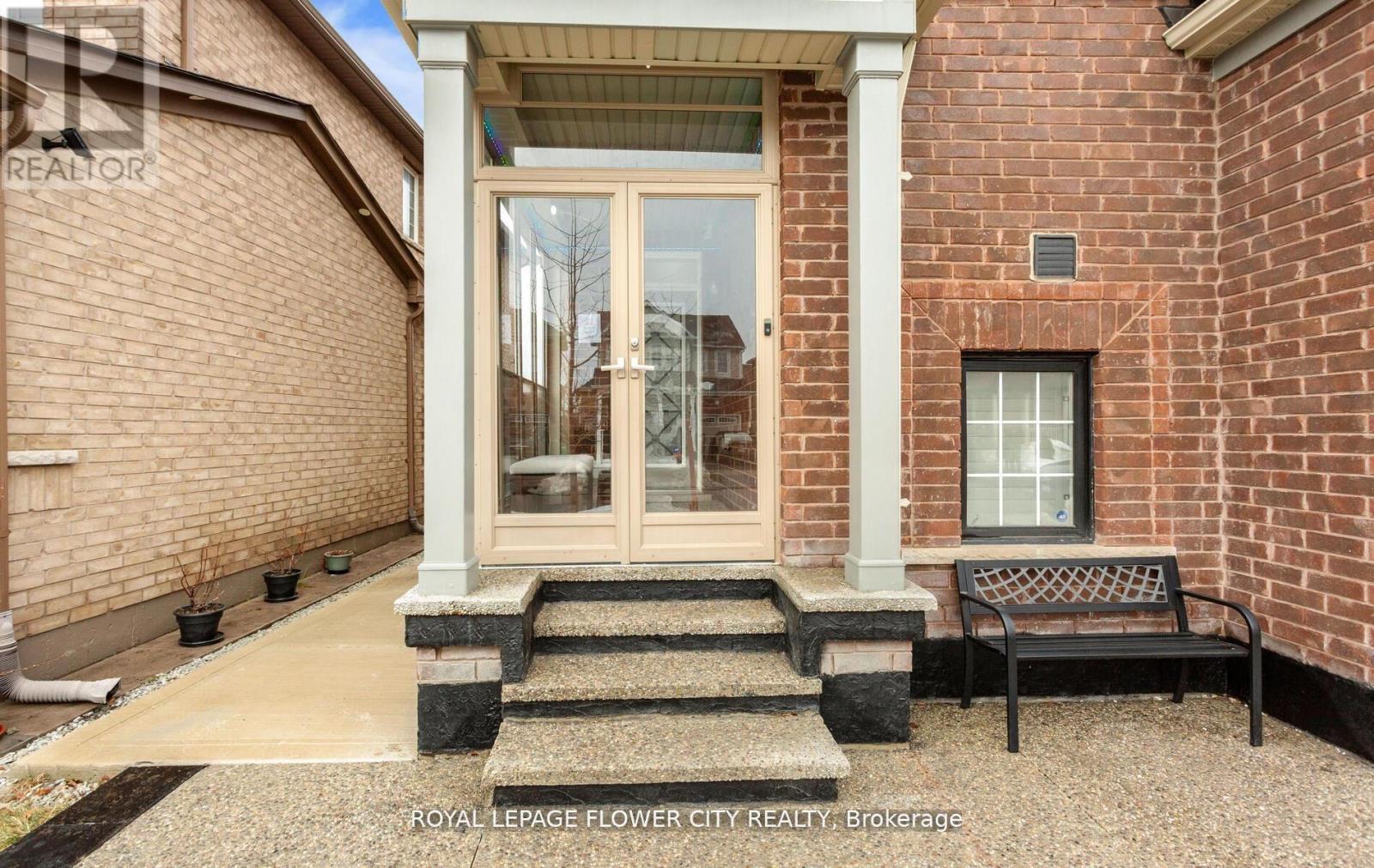 21 Arkwright Drive Property Photo 5