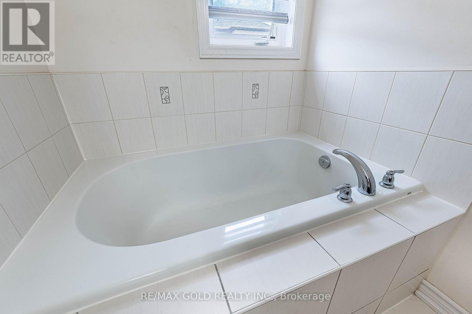 151 - 6 Pulberry Close Property Photo 29