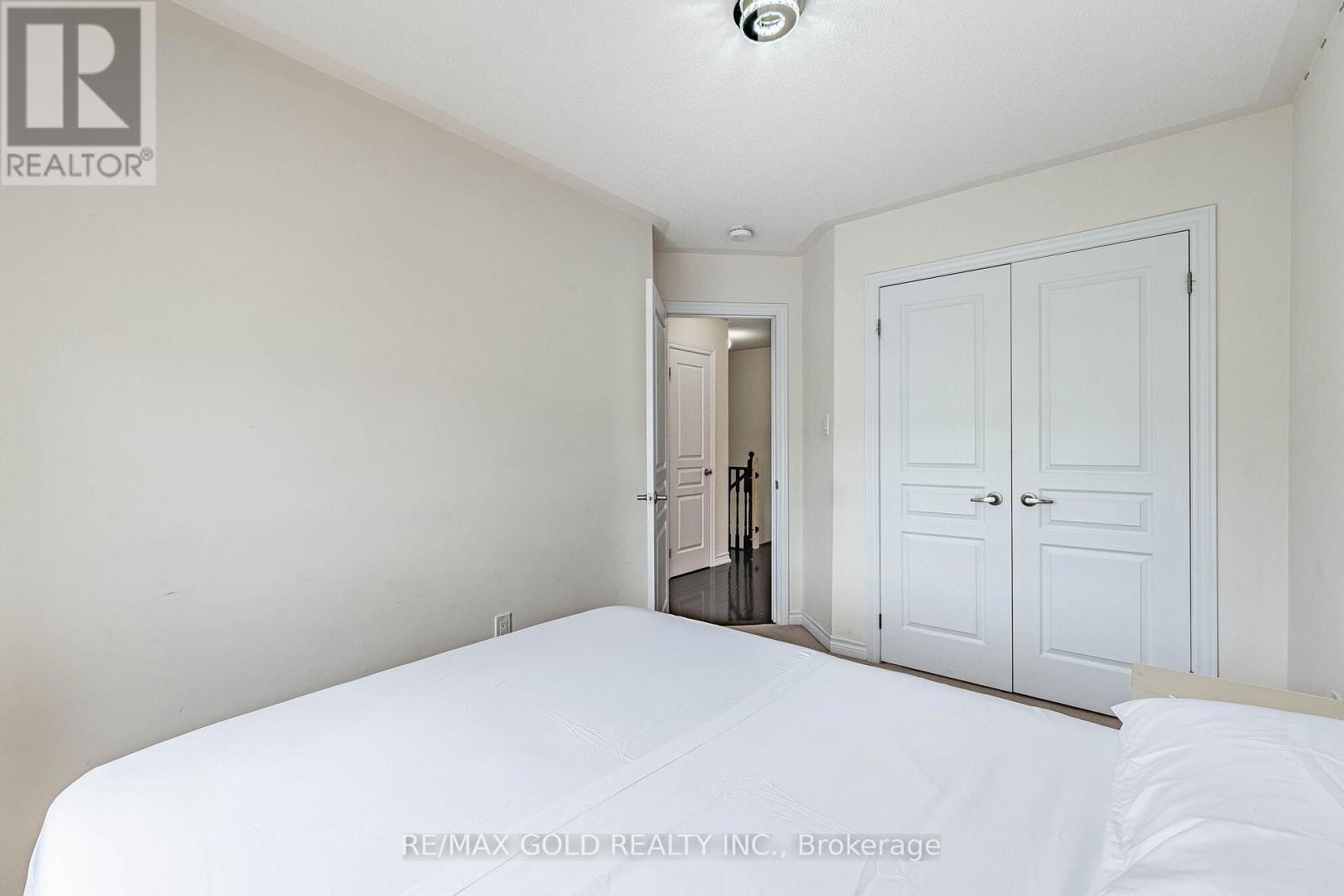 151 - 6 Pulberry Close Property Photo 36