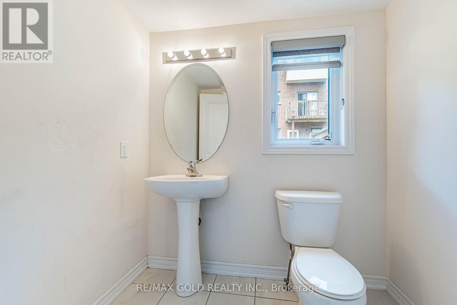 151 - 6 Pulberry Close Property Photo 42