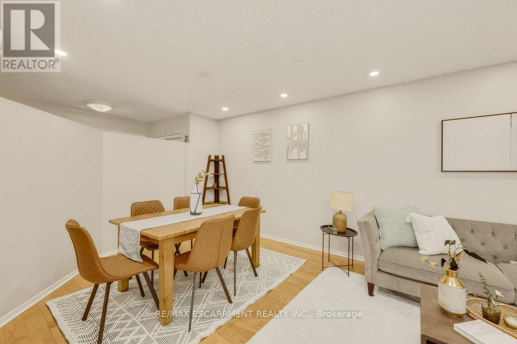 2597 Addingham Crescent Property Photo 5