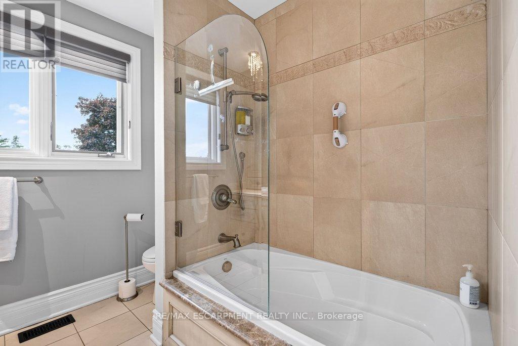 3312 Lakeland Crescent Property Photo 29