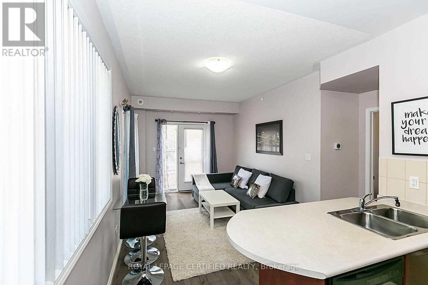 103 - 3075 Thomas Street Property Photo 4