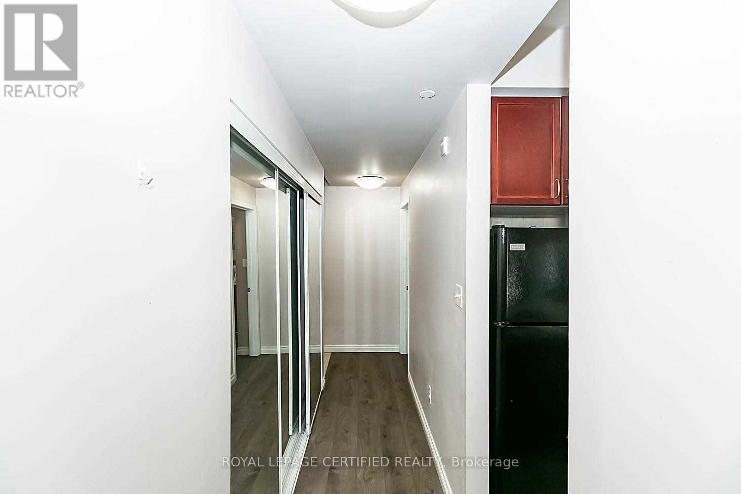 103 - 3075 Thomas Street Property Photo 7