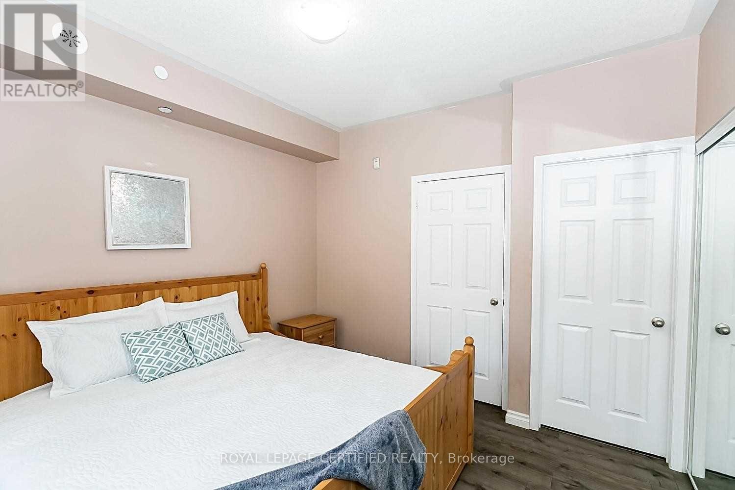 103 - 3075 Thomas Street Property Photo 9