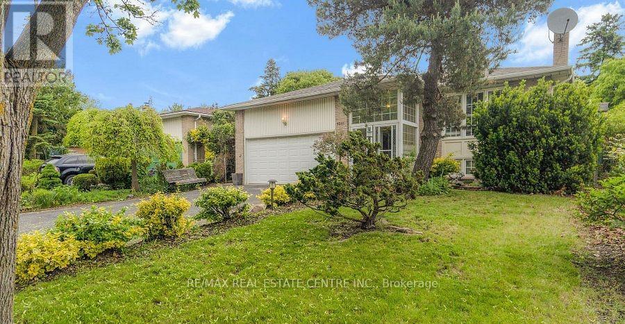 1011 Pearson Drive Property Photo 2