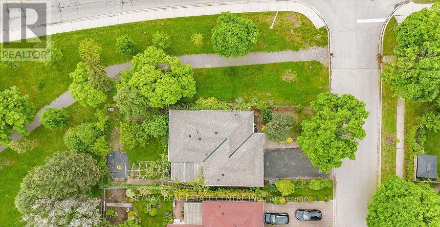 1011 Pearson Drive Property Photo 5