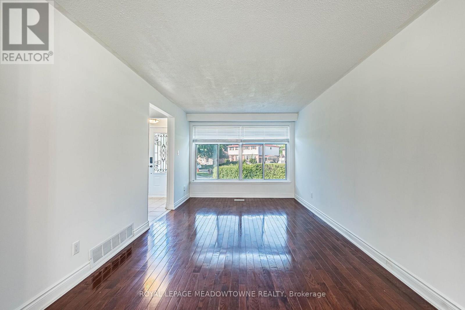 2155 Pashak Court Property Photo 7