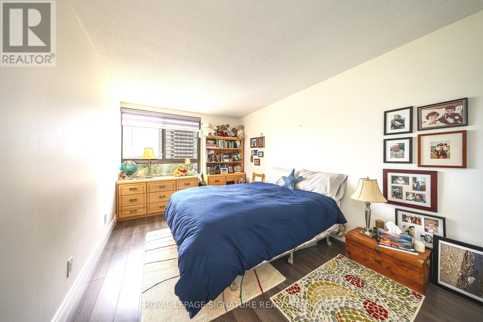 907 - 1300 Bloor Street Property Photo 30