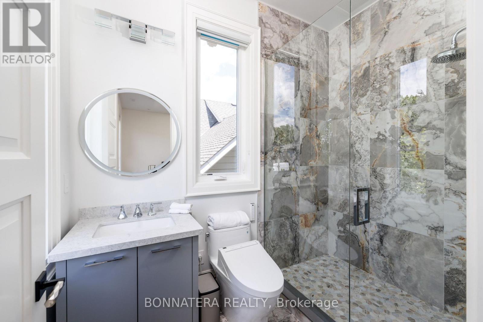 1042 Bridge Road Property Photo 37