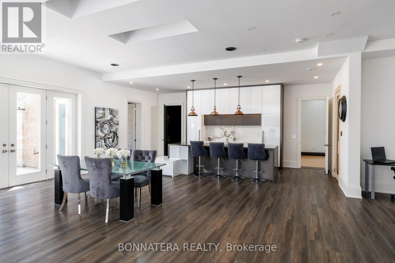 1042 Bridge Road Property Photo 40