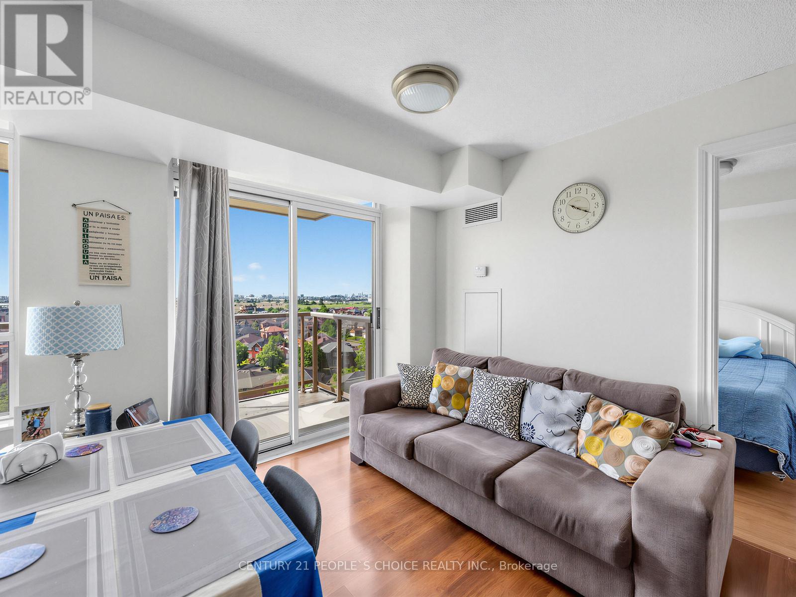 1019 - 700 Humberwood Boulevard Property Photo 6