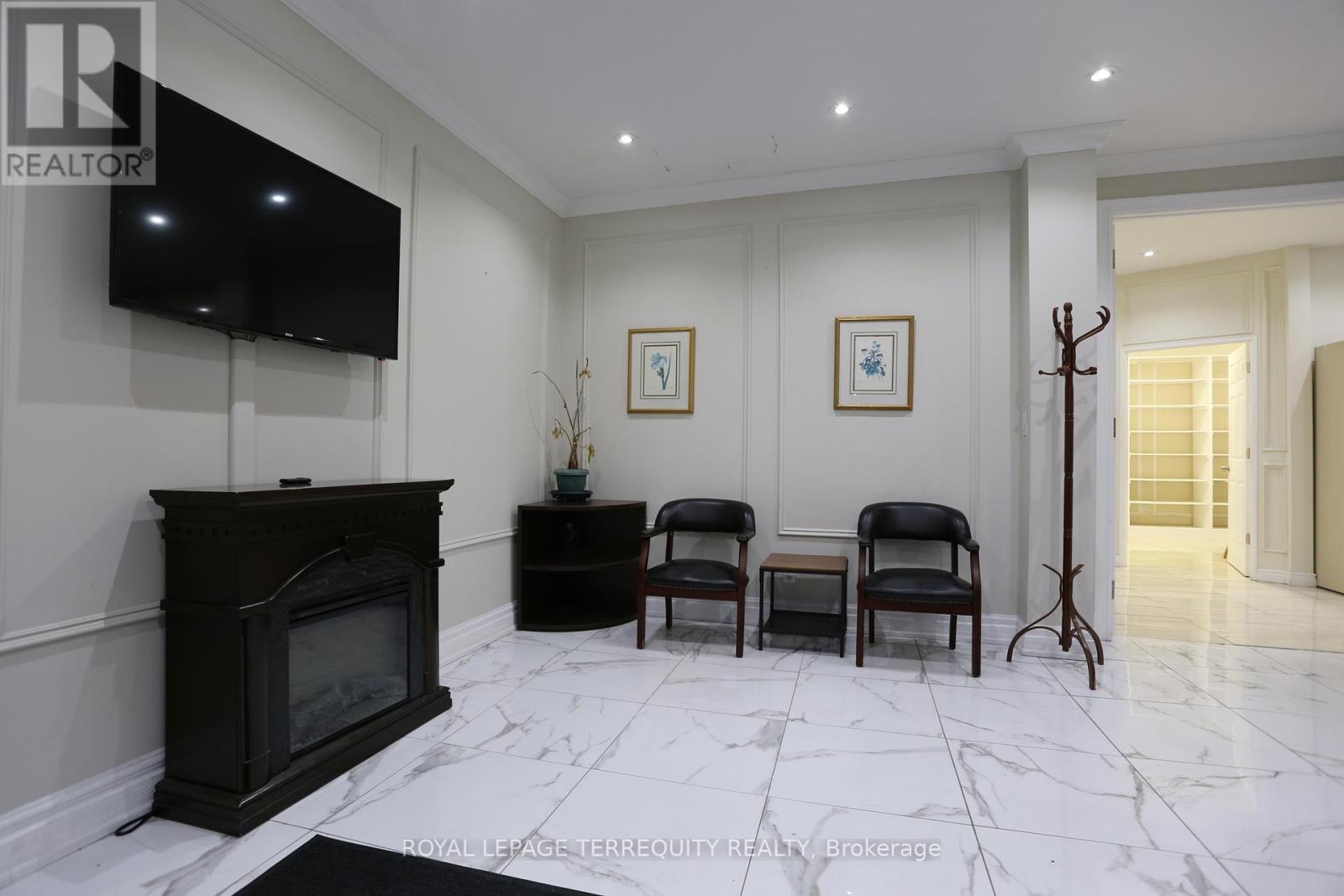 1888 Wilson Avenue Property Photo 1