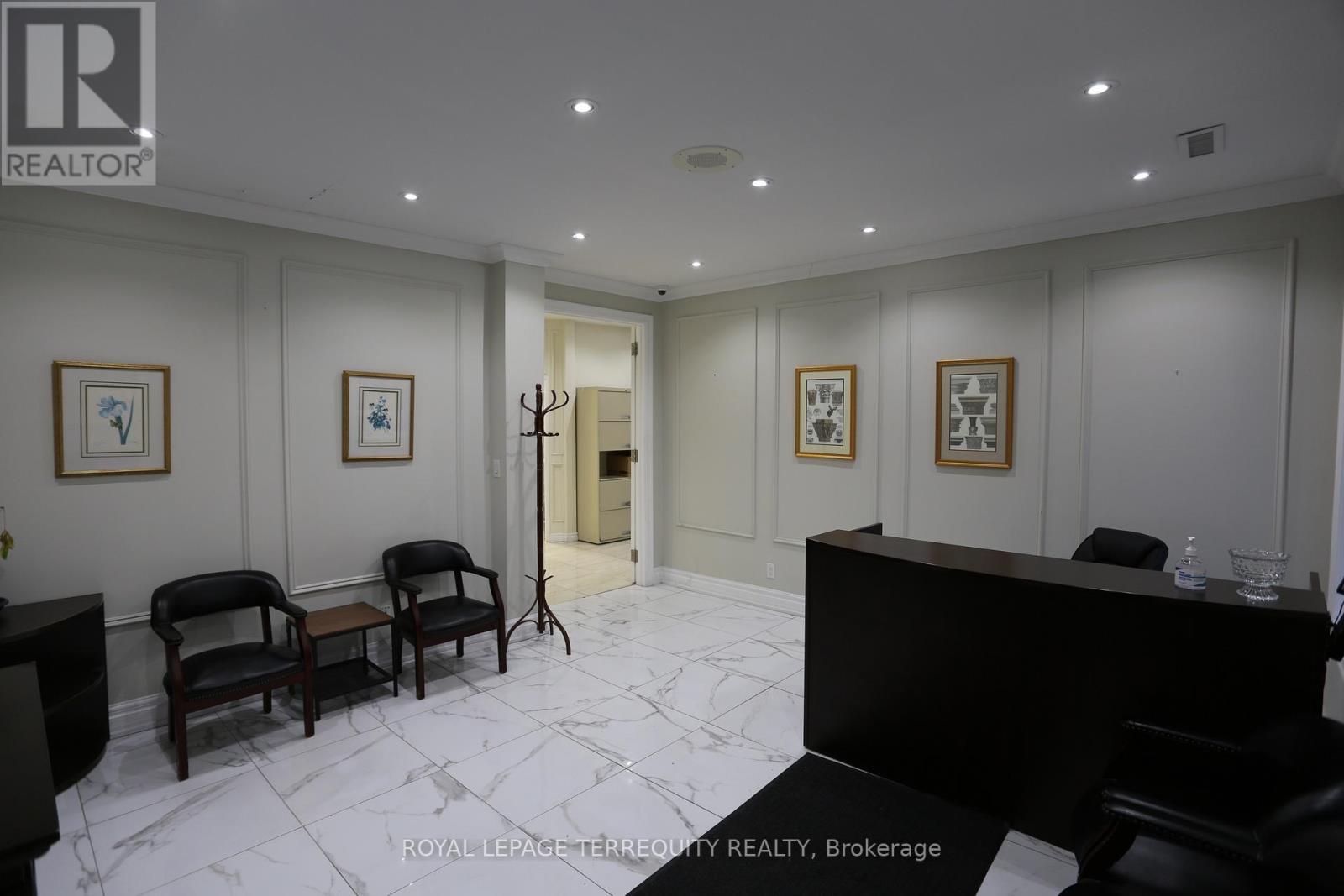 1888 Wilson Avenue Property Photo 2