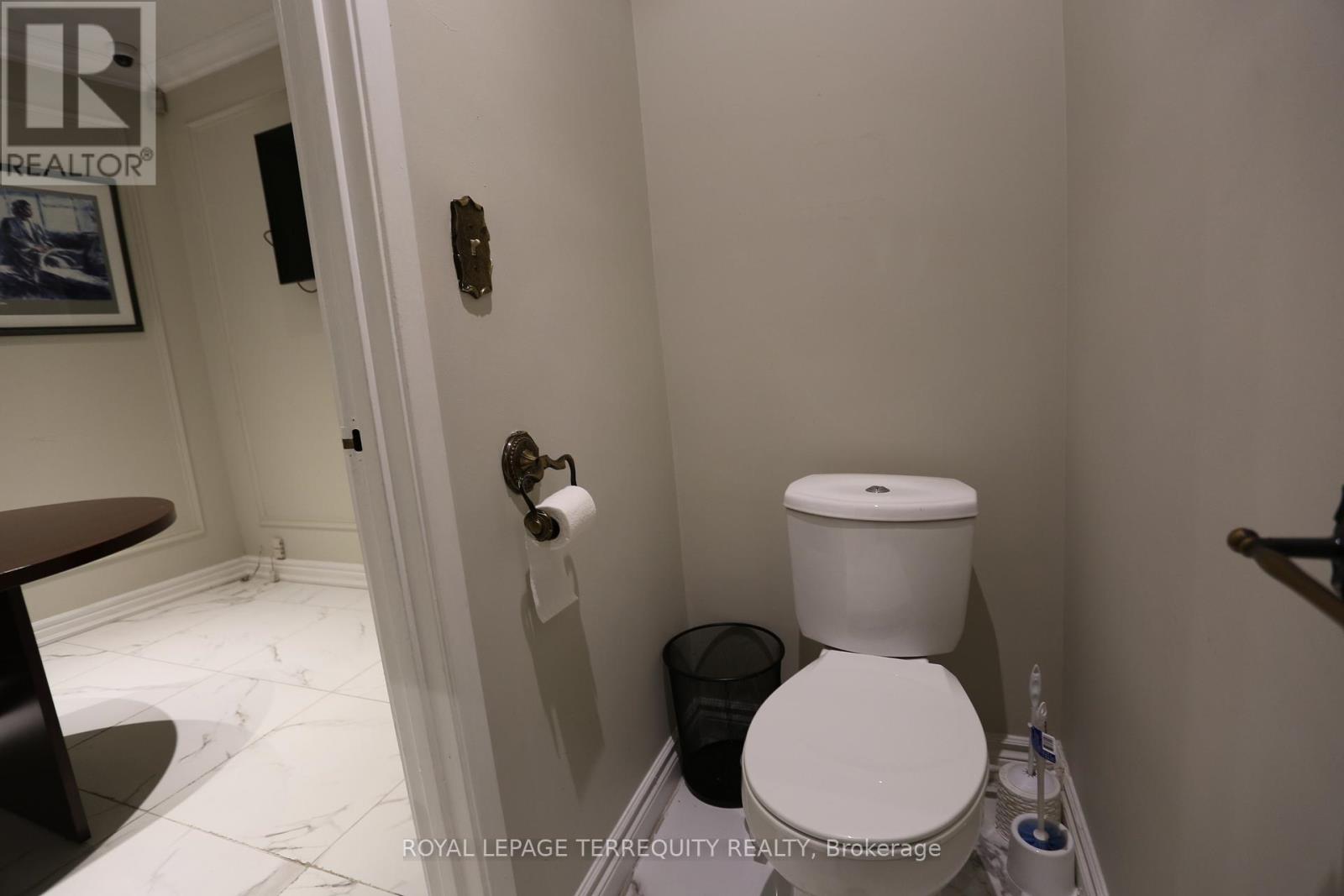 1888 Wilson Avenue Property Photo 23