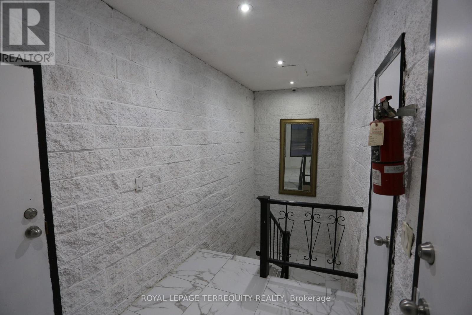 1888 Wilson Avenue Property Photo 26