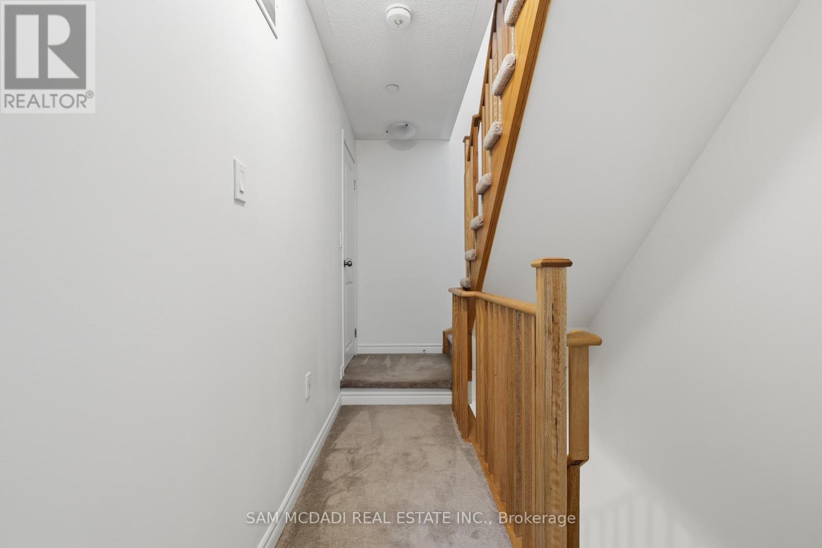 6 - 2285 Mcnab Lane Property Photo 25
