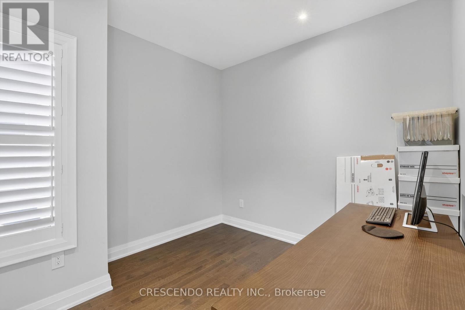 455 Rimilton Avenue Property Photo 28