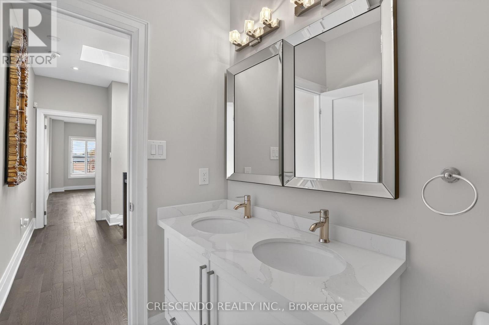 455 Rimilton Avenue Property Photo 34