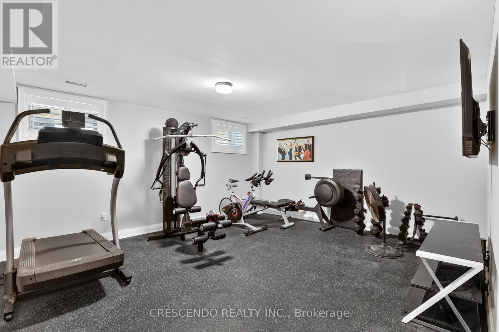 455 Rimilton Avenue Property Photo 37