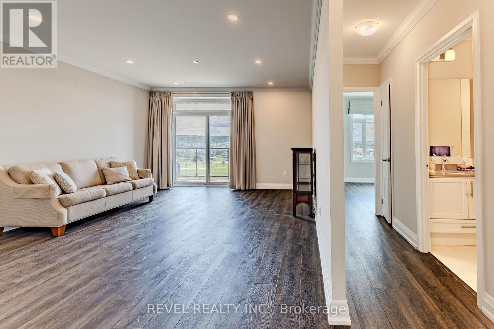 605 - 830 Megson Terrace Property Photo 6