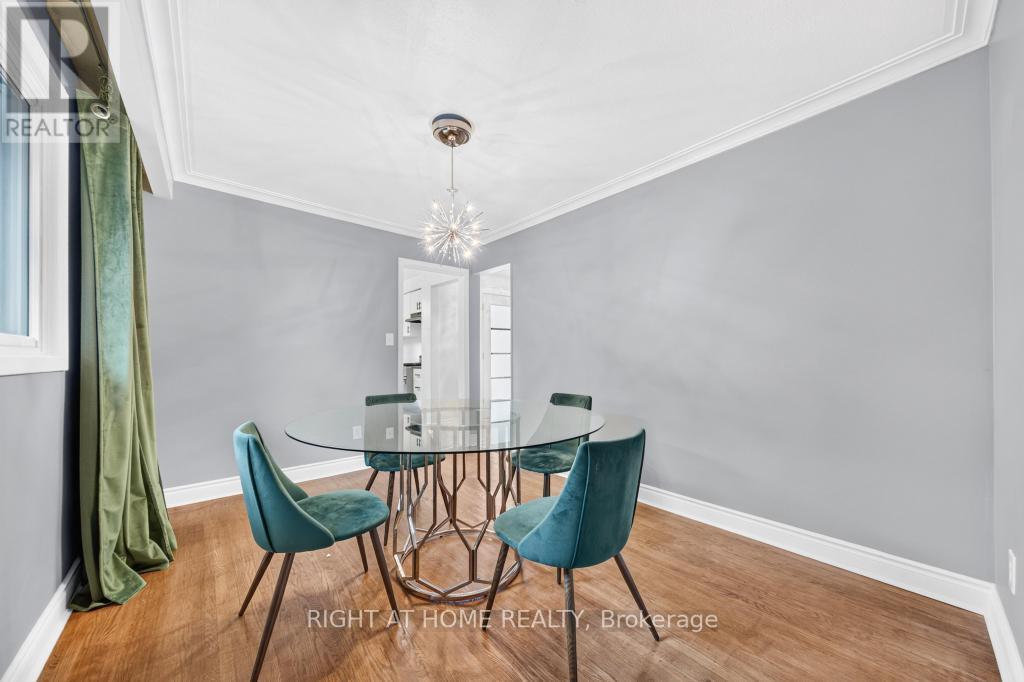662 Montego Crescent Property Photo 16