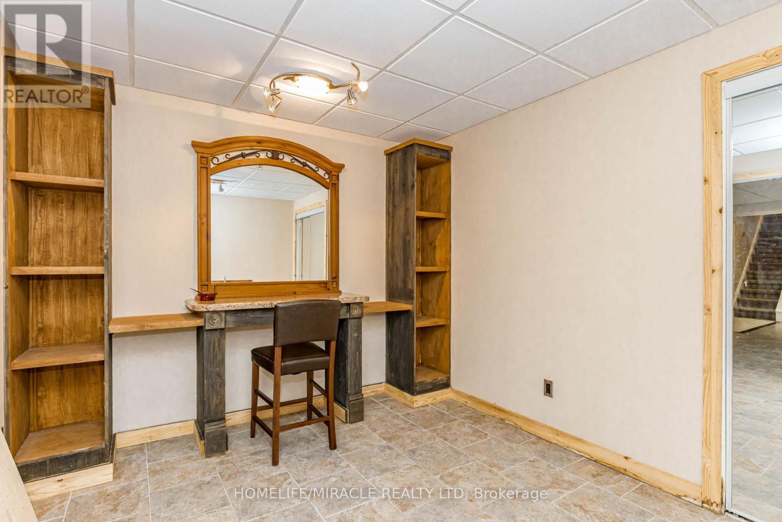 11948 Dublin Line Property Photo 35