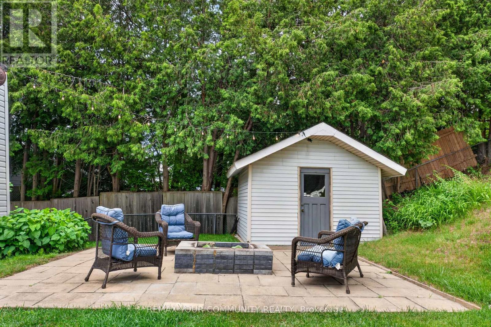 44 Pineridge Drive Property Photo 36