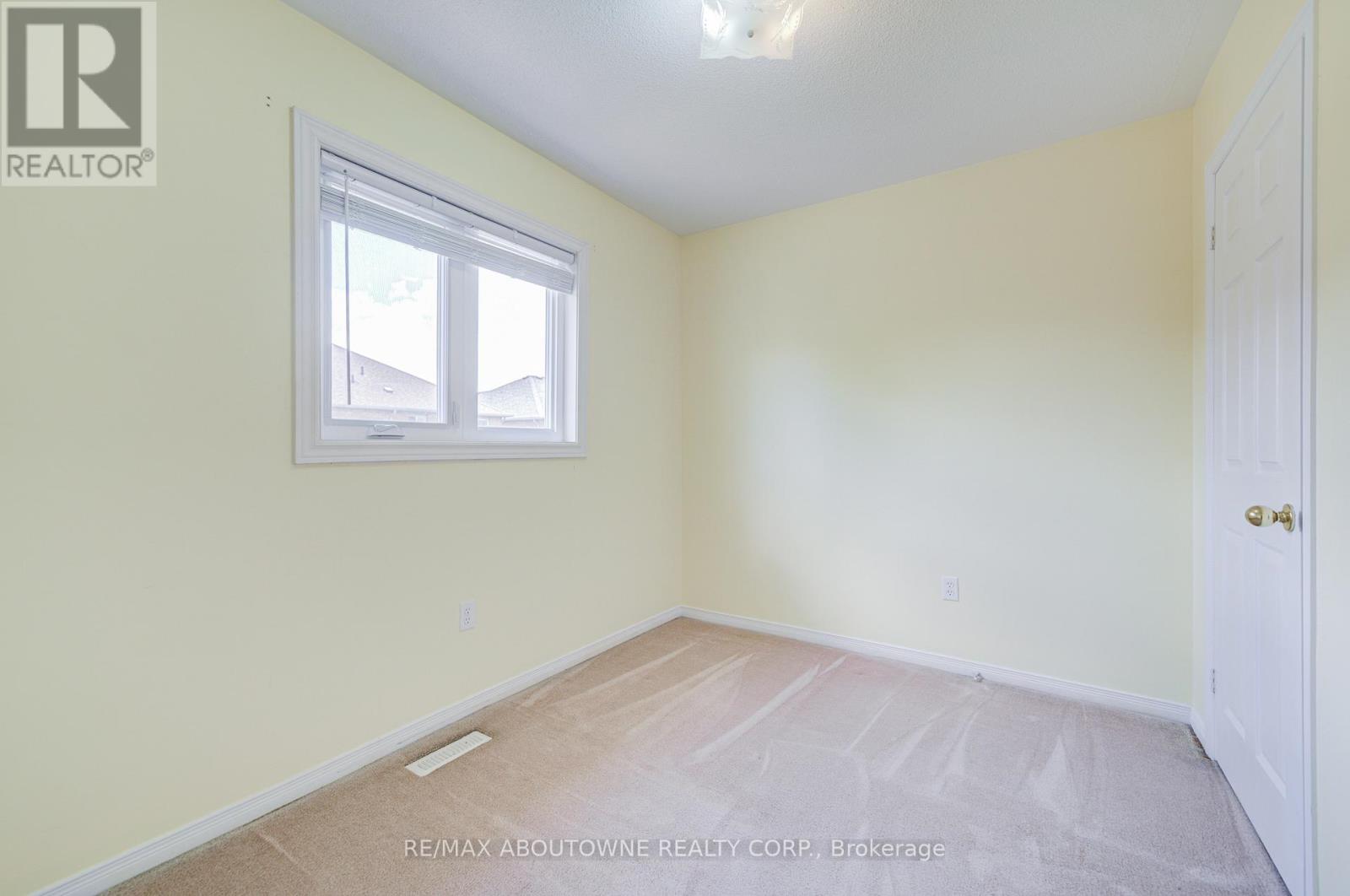 5128 Falconcrest Drive Property Photo 29