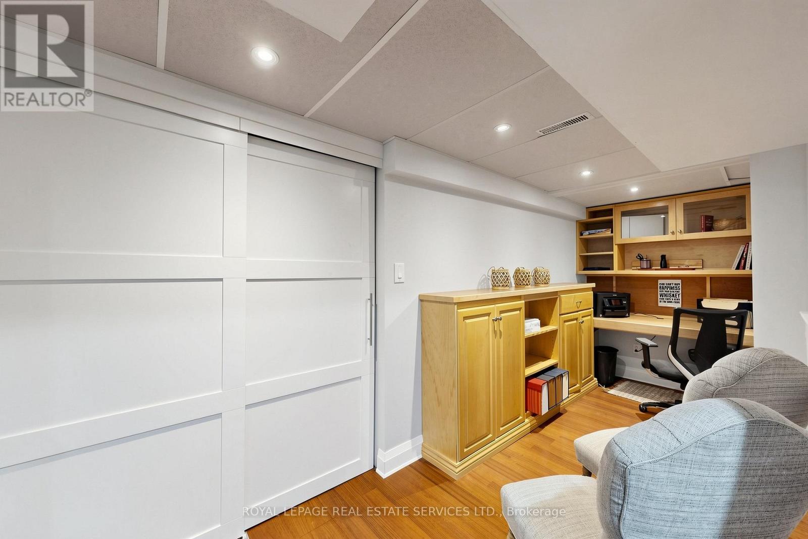 174 Royal Valley Drive Property Photo 41