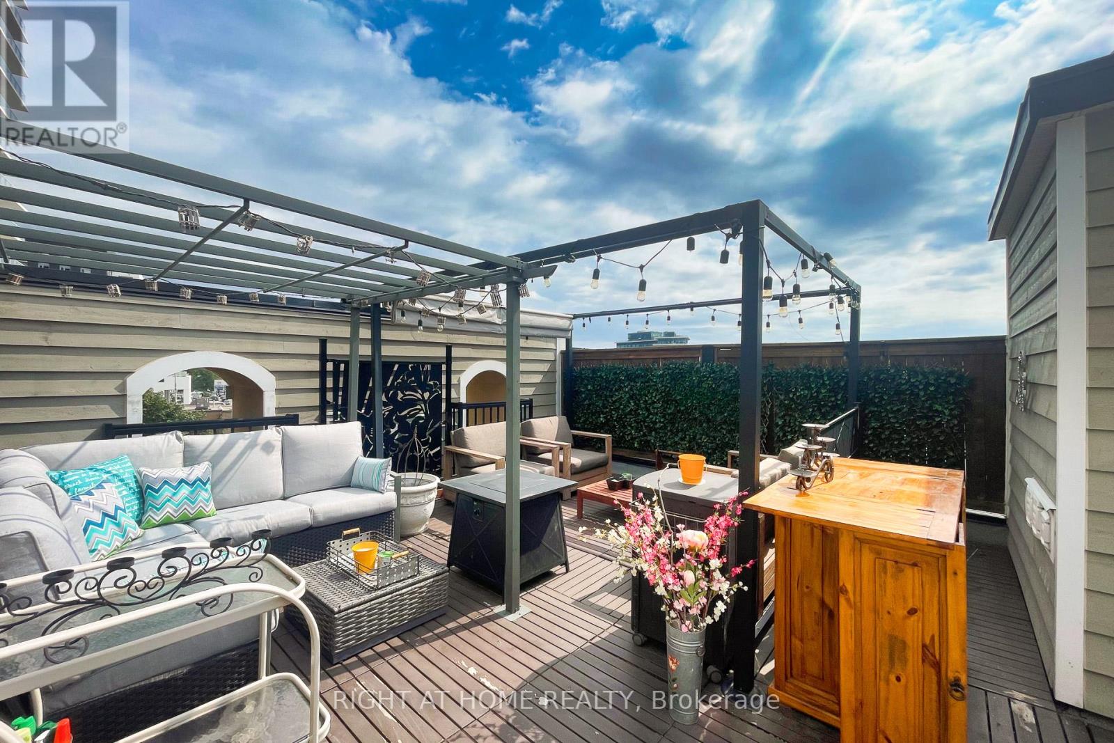 10 - 120 Bronte Road Property Photo 27
