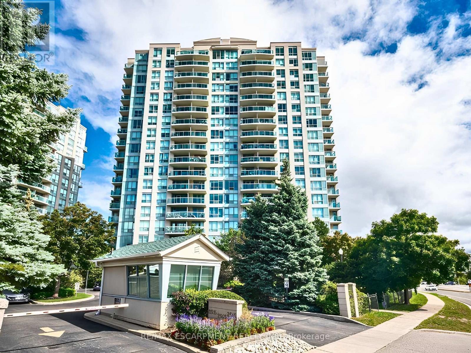 509 - 2545 ERIN CENTRE BOULEVARD Property Photo 1