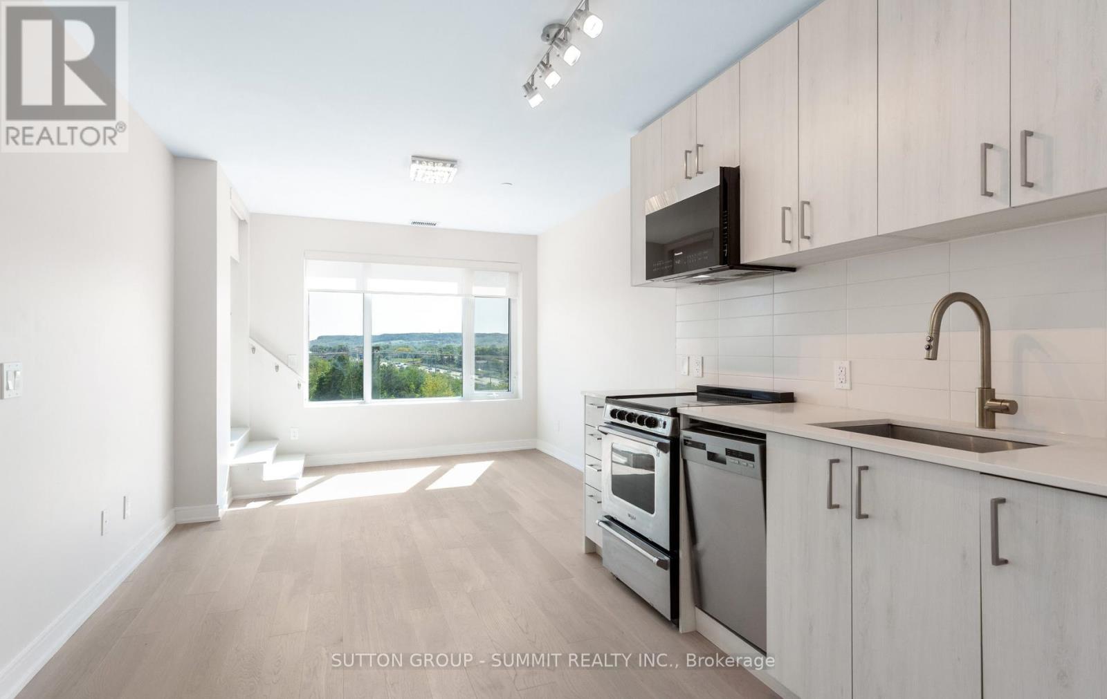 504 - 8010 Derry Road Property Photo 6