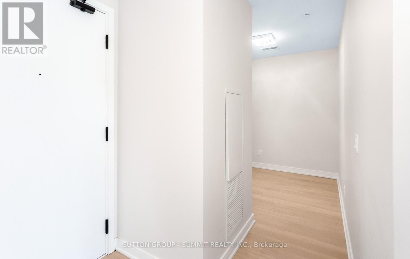 504 - 8010 Derry Road Property Photo 11