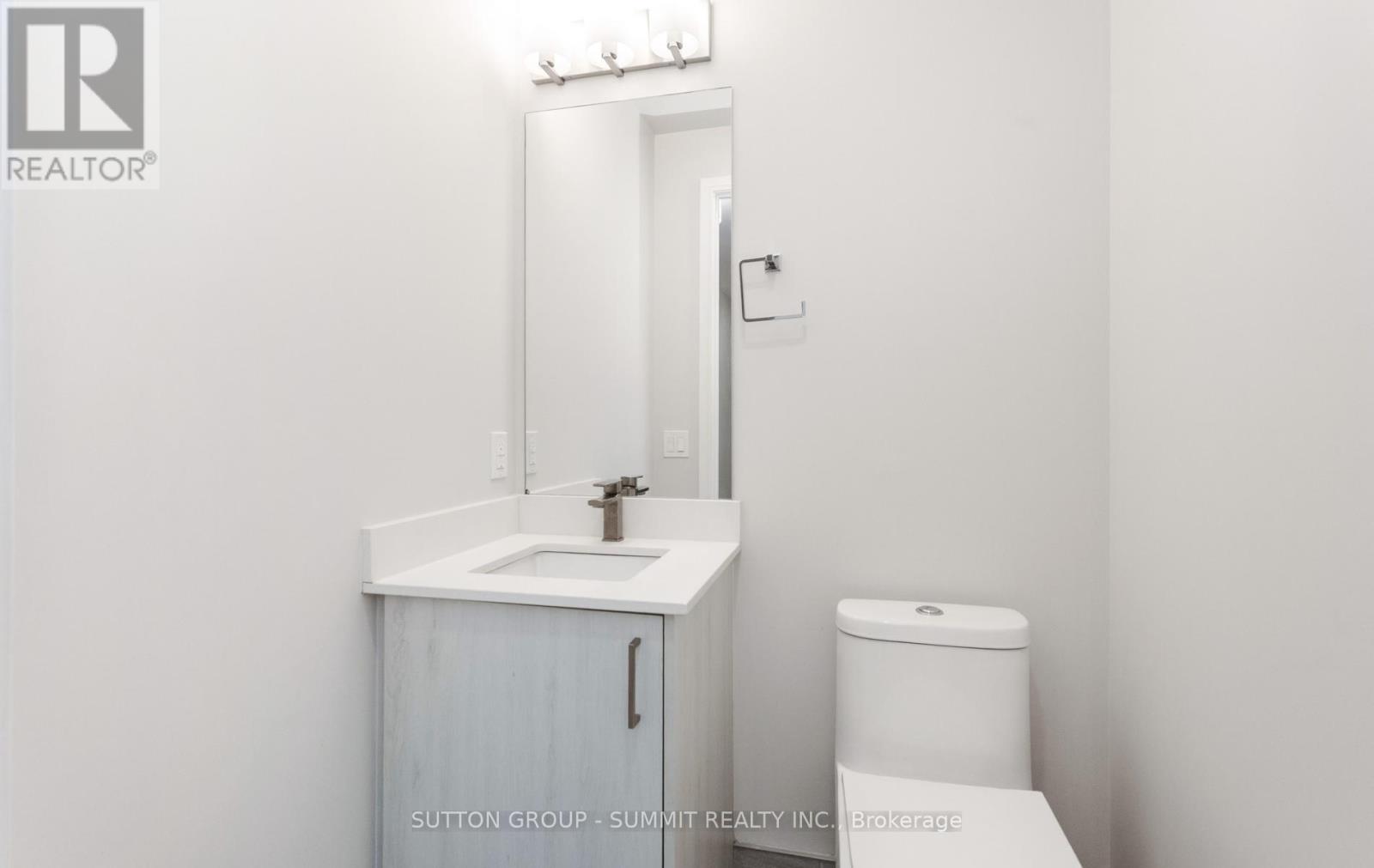 504 - 8010 Derry Road Property Photo 12
