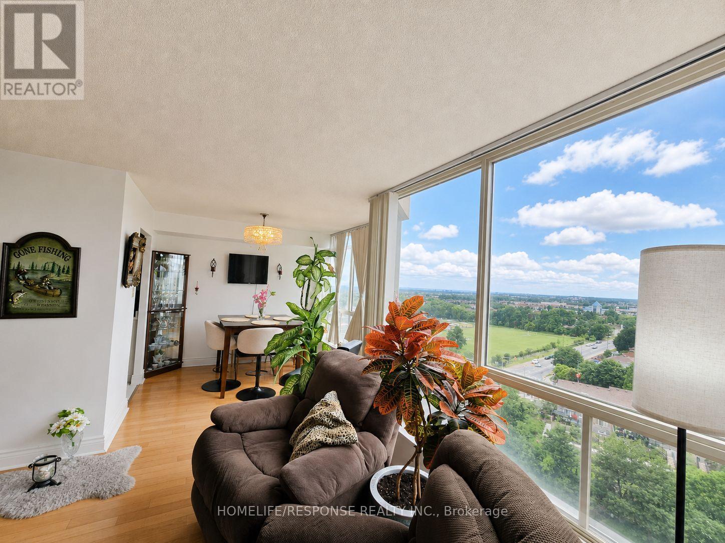 1601 - 55 Elm Drive W Property Photo 10