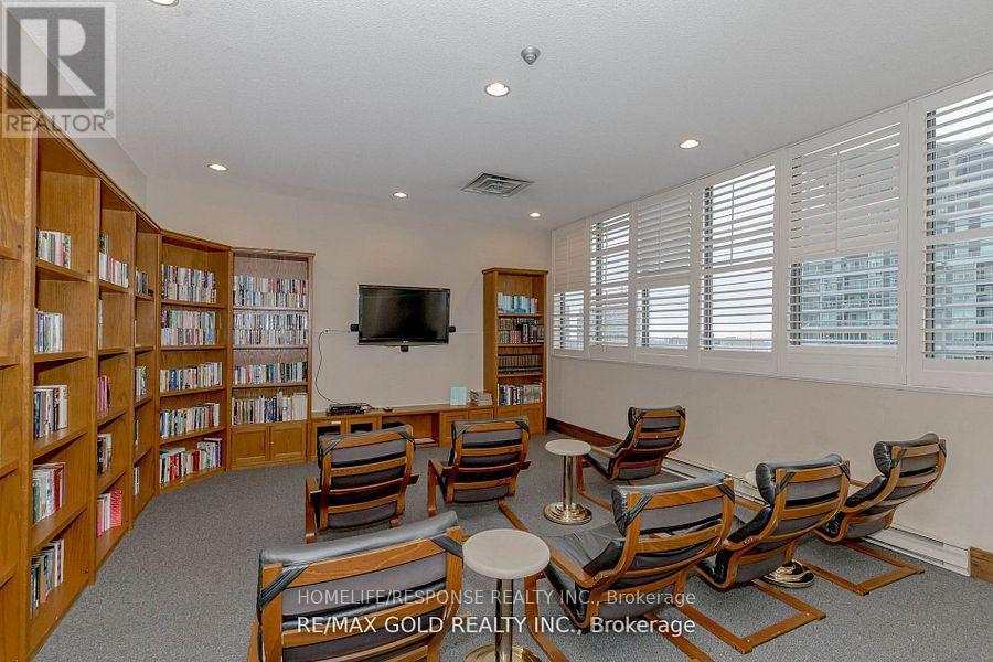 1601 - 55 Elm Drive W Property Photo 22