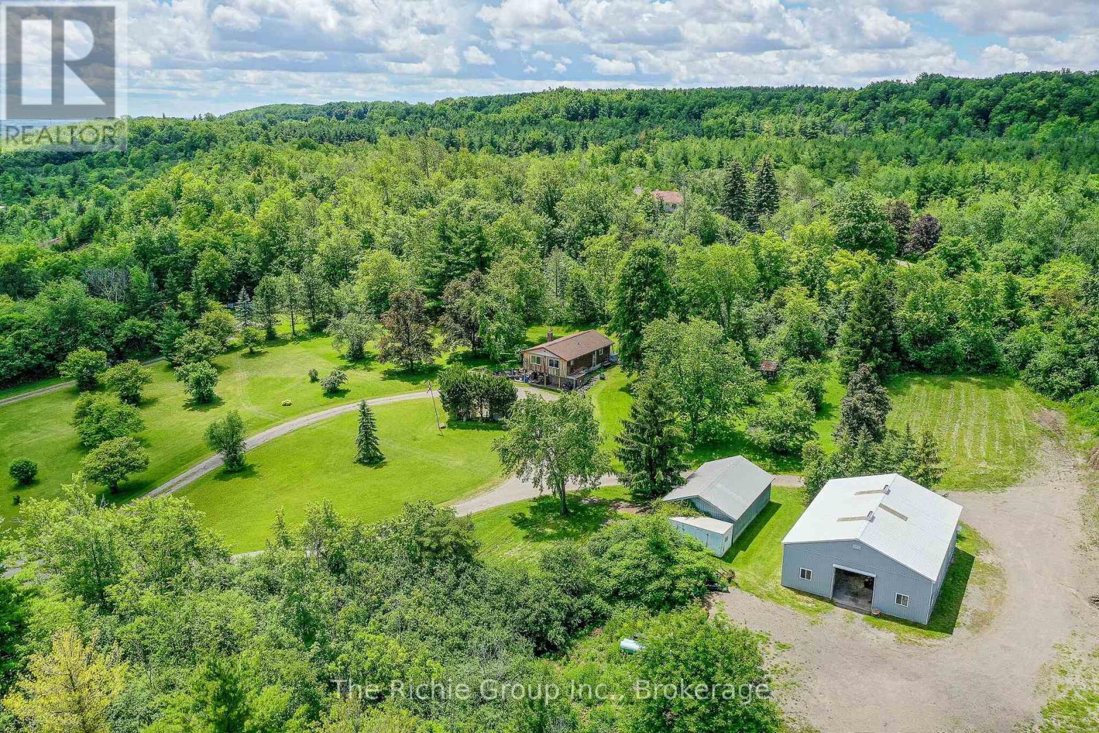 13494 Tenth Line Property Photo 4