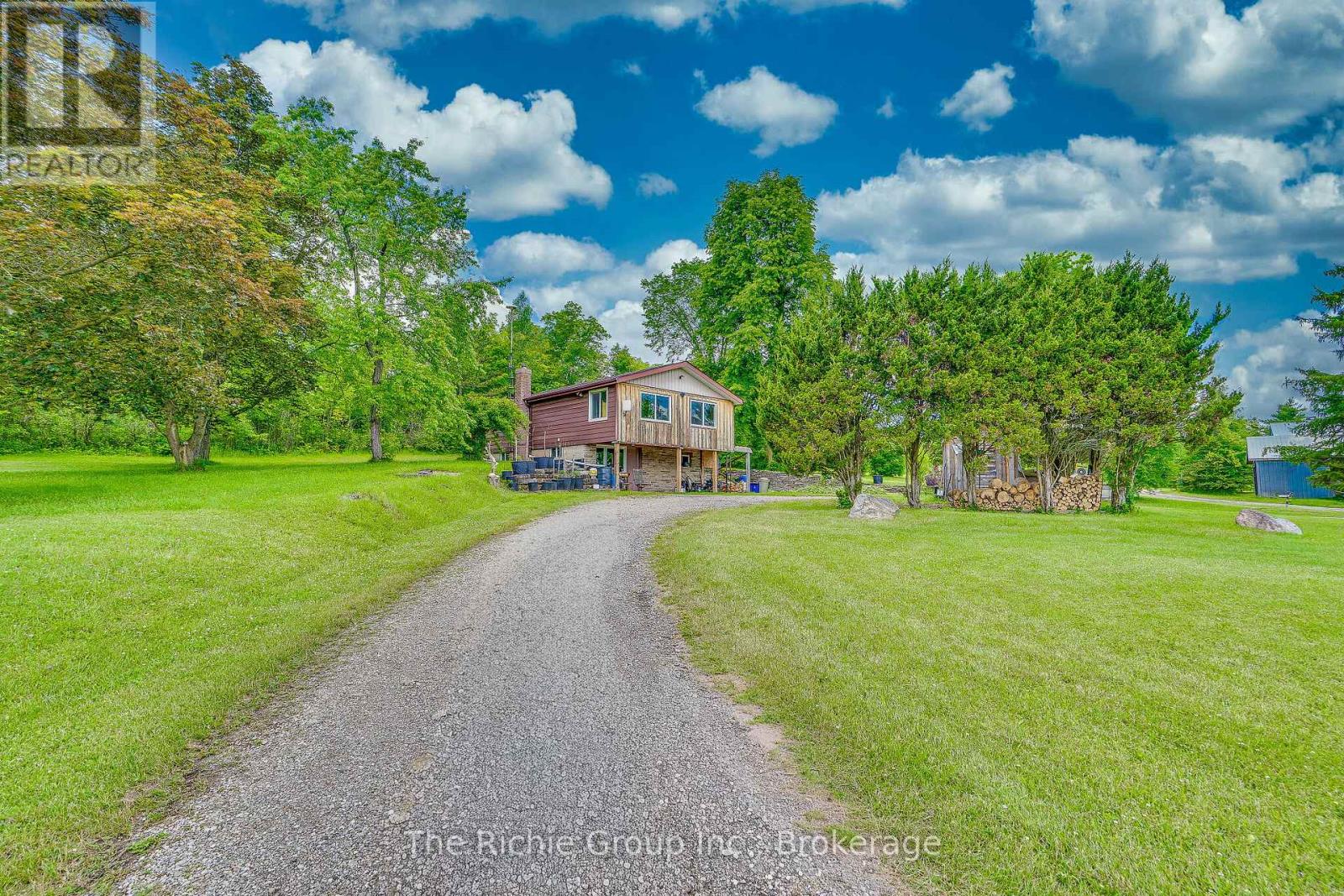 13494 Tenth Line Property Photo 6