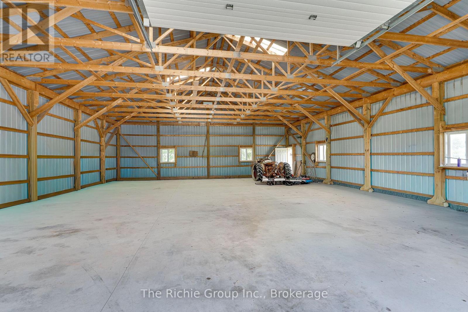 13494 Tenth Line Property Photo 9