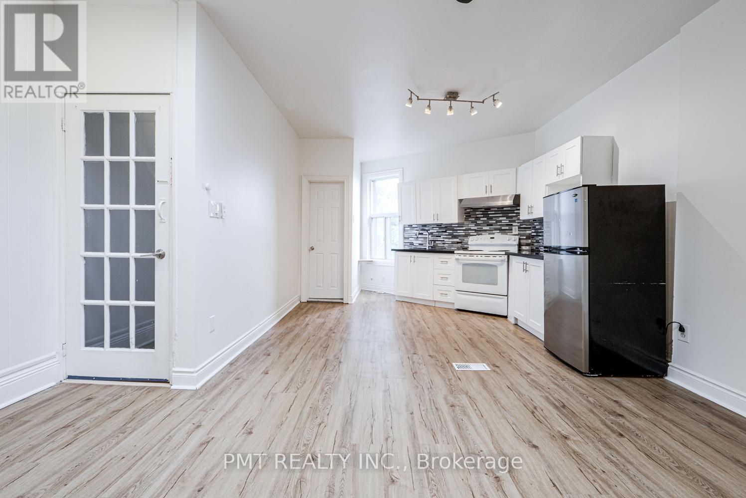 UPPER - 2045 DAVENPORT ROAD Property Photo 1