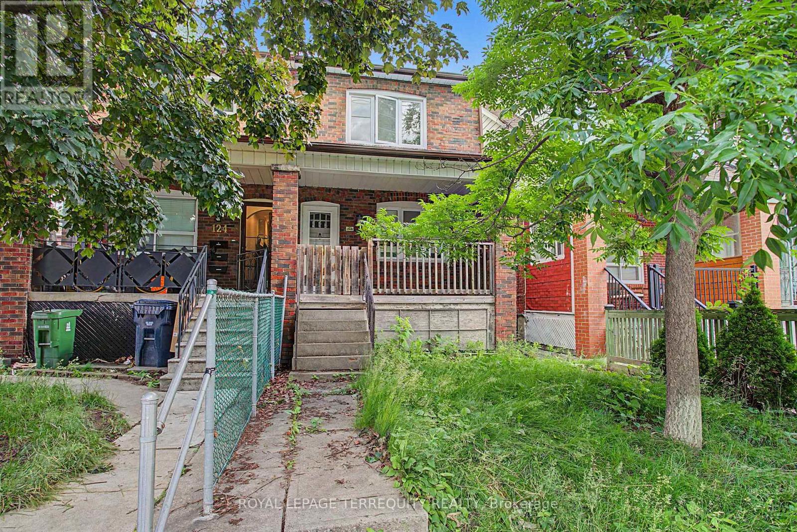 122 ASCOT AVENUE Property Photo 1