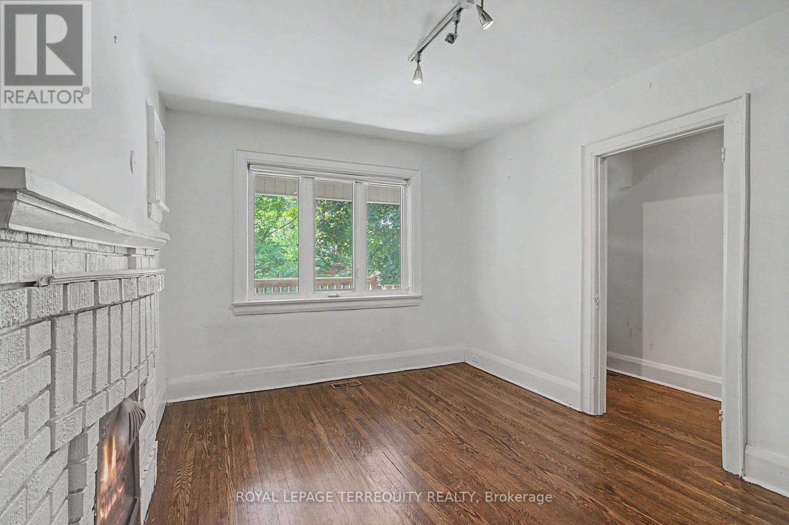 122 Ascot Avenue Property Photo 7