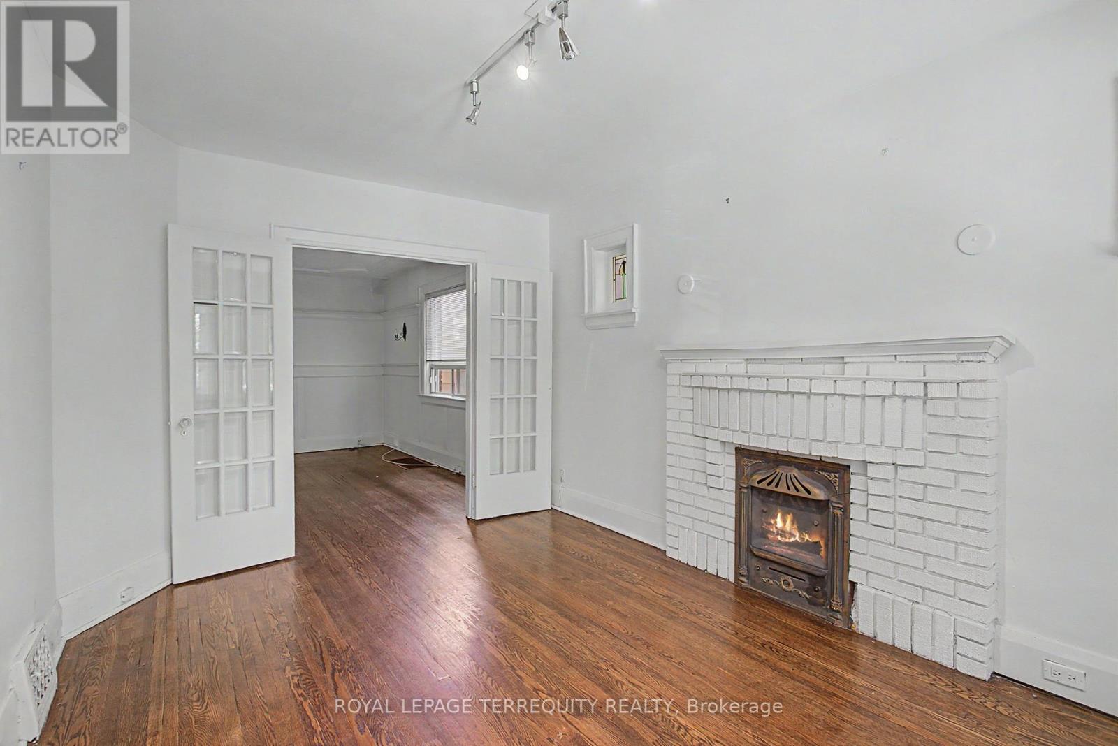 122 Ascot Avenue Property Photo 9